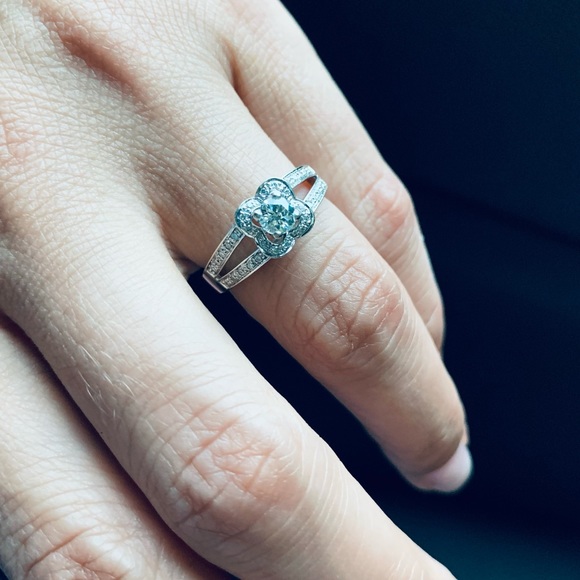 MAUBOUSSIN Chance of Love diamond ring & studs set - Picture 4 of 13